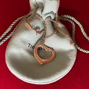 Tiffany&co open heart necklace large size